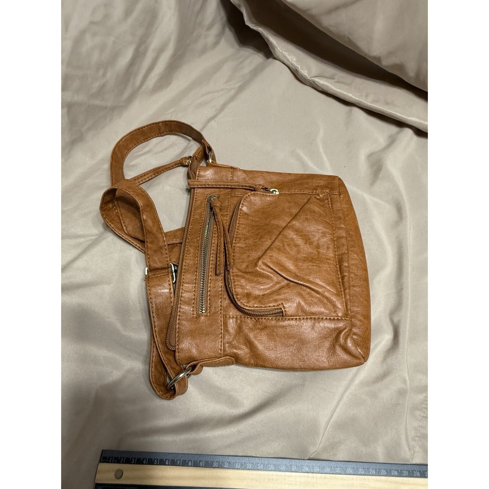 Bueno Crossbody Purse‎  Brown Multiple Pocket Zipper Organizer Bag
